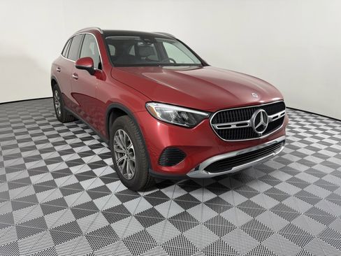 Certified 2024 Mercedes-Benz GLC 300 4MATIC image 3