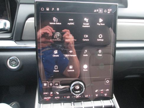 New 2026 GMC Terrain Elevation w/ Elevation Premium Package image 16