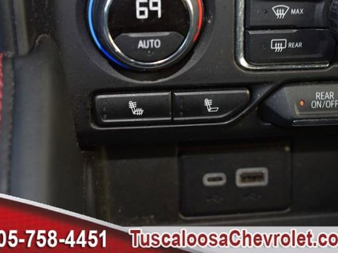 Certified 2024 Chevrolet Suburban RST image 40