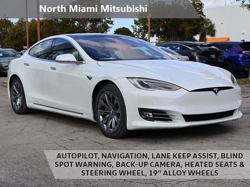 Used 2019 Tesla Model S 100D image 1