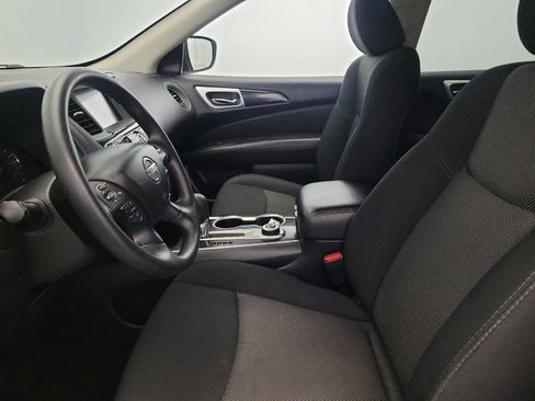 Used 2019 Nissan Pathfinder S AWD/4WD image 17