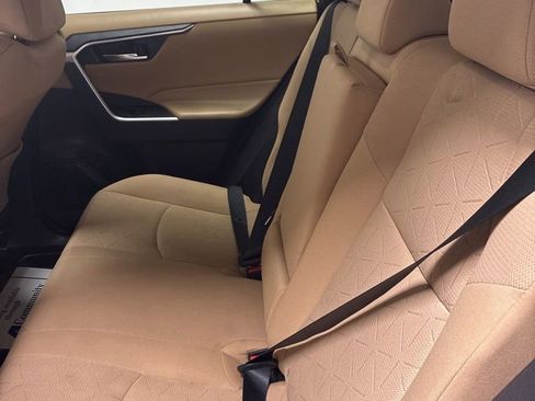 Used 2022 Toyota RAV4 XLE image 14