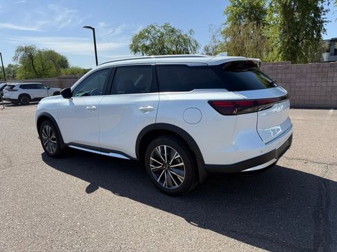 Certified 2026 INFINITI QX60 Luxe w/ Cargo Package image 7