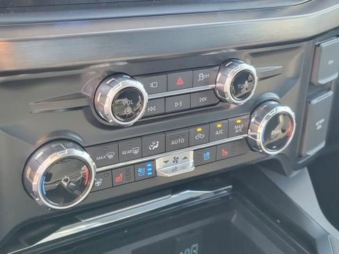 New 2026 Ford F250 Lariat w/ Lariat Ultimate Package image 39