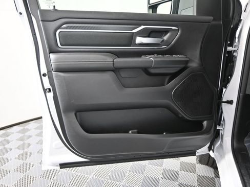 Used 2025 RAM 1500 Big Horn AWD/4WD image 18