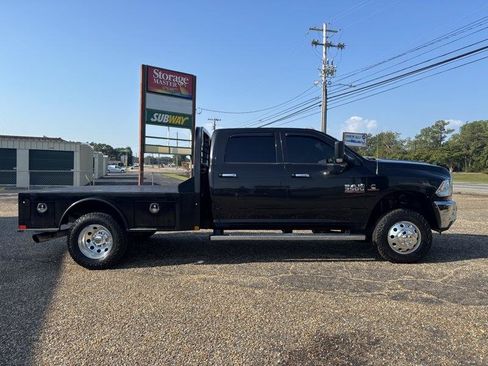 Used 2018 RAM 3500 SLT w/ Luxury Group AWD/4WD image 6