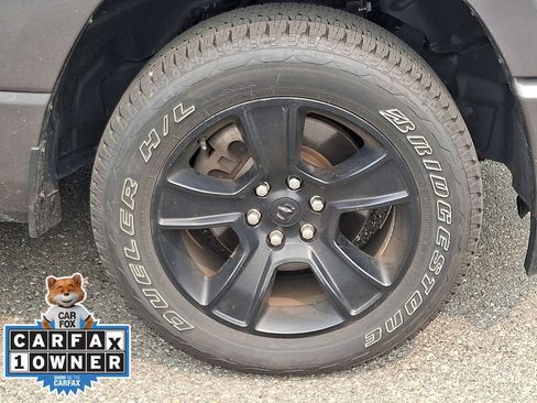 Used 2024 RAM 1500 Big Horn AWD/4WD image 8