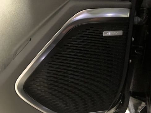 Used 2024 Chevrolet Traverse RS image 25