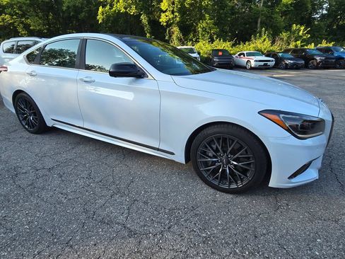 Used 2018 Genesis G80 3.3T Sport AWD/4WD image 10