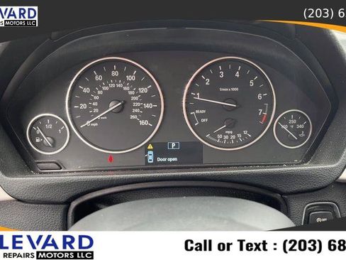 Used 2014 BMW 320i Sedan RWD image 23