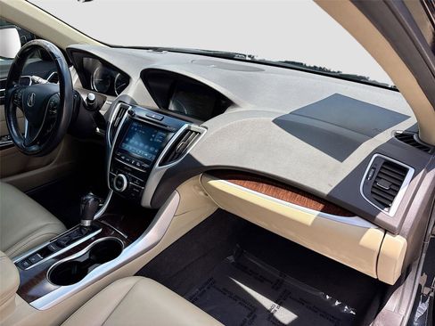 Used 2020 Acura TLX FWD image 29