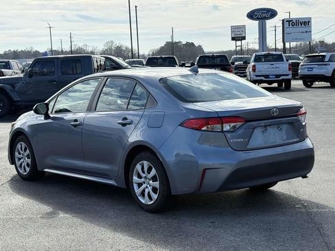 Used 2024 Toyota Corolla LE image 4