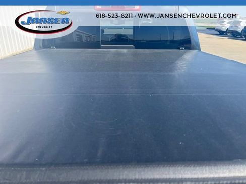 Used 2019 Chevrolet Colorado LT w/ Luxury Package, Chrome RWD image 7