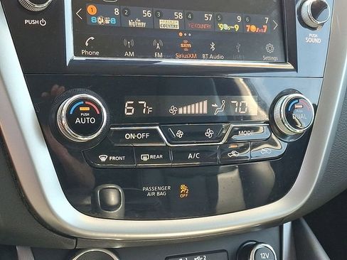 Used 2023 Nissan Murano SV w/ SV Midnight Edition Package image 16