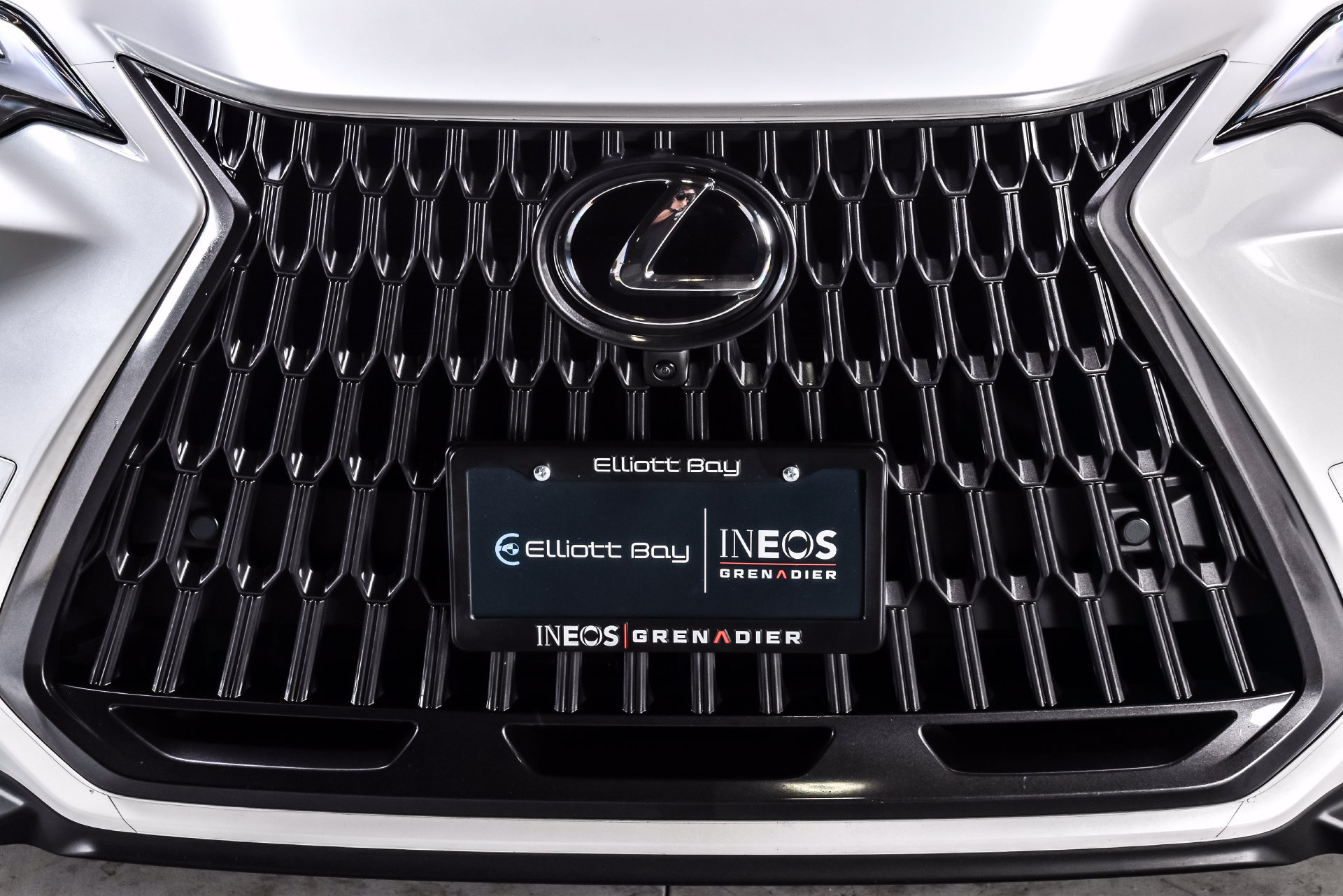 Used 2024 Lexus NX 350h AWD w/ Vision Package image 9