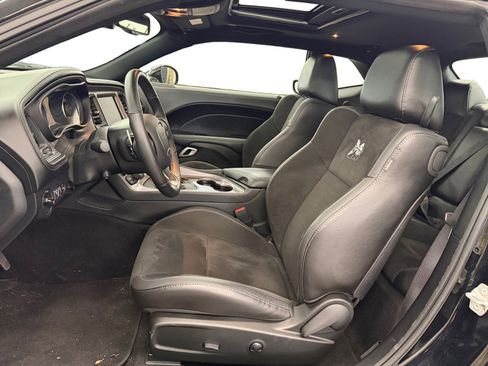 Used 2023 Dodge Challenger R/T Scat Pack w/ Plus Package image 9