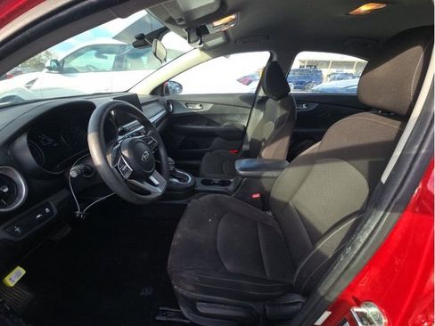 Used 2021 Kia Forte LXS image 16