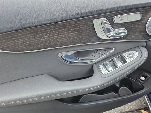 Used 2020 Mercedes-Benz C 300 4MATIC Sedan image 22