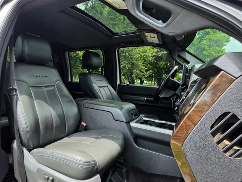 Used 2016 Ford F350 Platinum AWD/4WD image 4