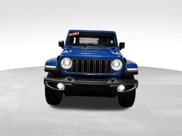 New 2026 Jeep Wrangler Unlimited Sahara AWD/4WD image 3