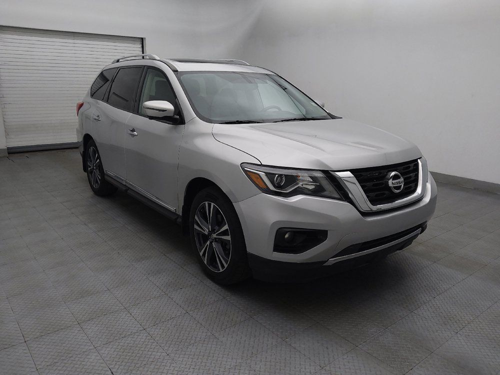 Used 2019 Nissan Pathfinder Platinum FWD image 11