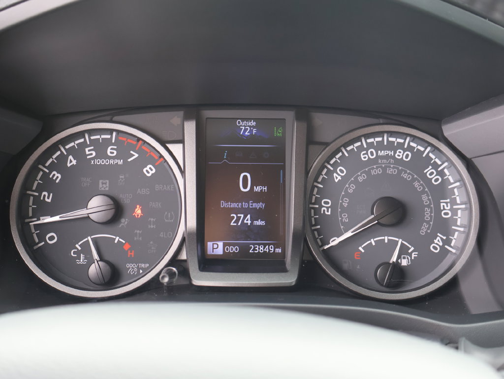 Used 2023 Toyota Tacoma TRD Sport w/ Technology Package AWD/4WD image 28