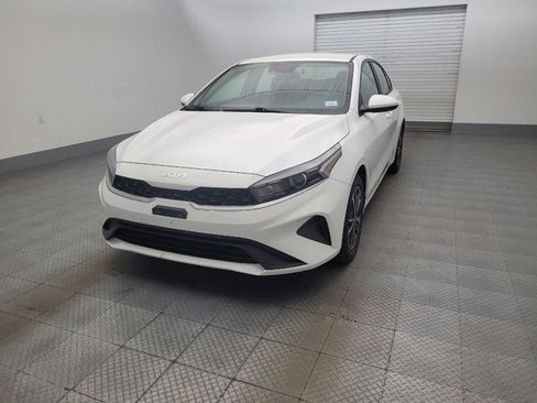 Used 2023 Kia Forte LXS FWD image 15