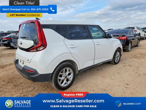 Used 2021 Kia Soul S FWD image 4