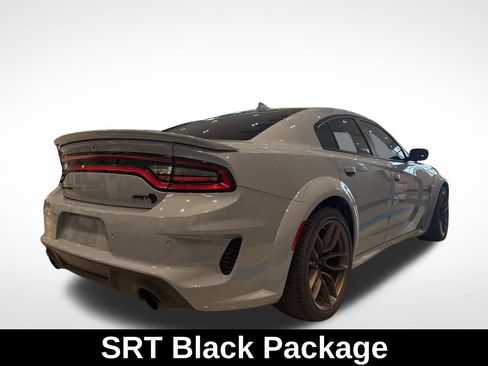 Used 2022 Dodge Charger SRT Hellcat w/ Harman/Kardon Audio Group image 5