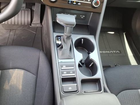 New 2026 Hyundai Sonata SE FWD image 16