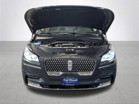 Used 2024 Lincoln Aviator Reserve w/ Equipment Group 201A image 5
