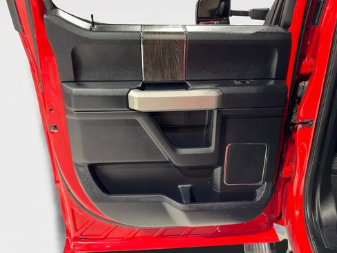 Used 2021 Ford F250 Lariat w/ Lariat Ultimate Package image 21