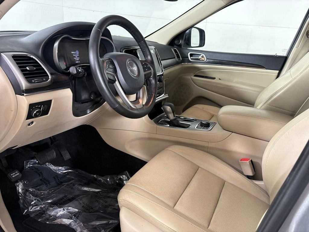 Used 2020 Jeep Grand Cherokee Limited w/ Luxury Group II AWD/4WD image 22