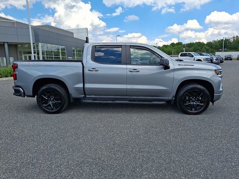 Used 2024 Chevrolet Silverado 1500 RST w/ Rally Edition AWD/4WD image 8