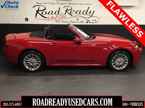Used 2018 FIAT 124 Spider Classica w/ Technology Group image 1