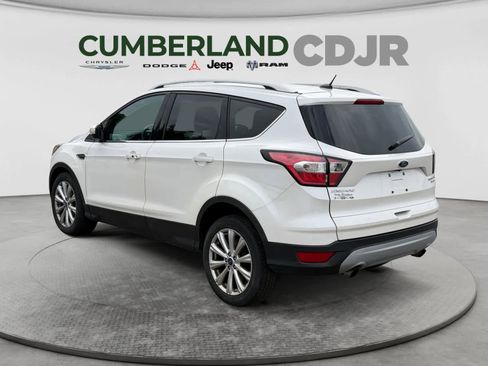 Used 2017 Ford Escape Titanium FWD image 4