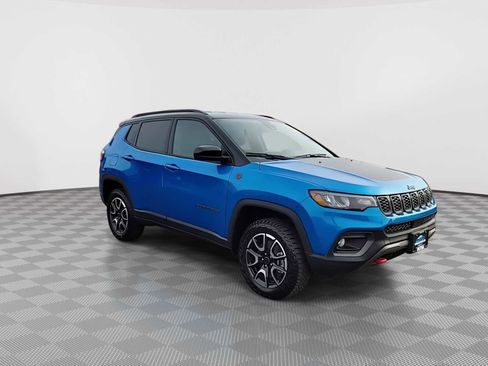 New 2026 Jeep Compass Trailhawk image 2