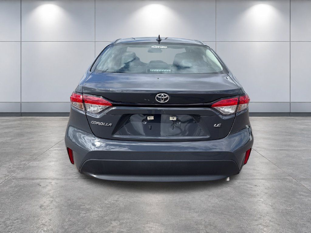 Used 2026 Toyota Corolla LE FWD image 4