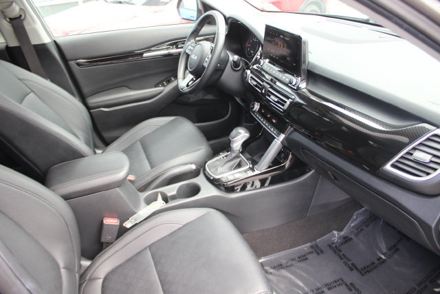 Used 2022 Kia Seltos EX AWD/4WD image 35
