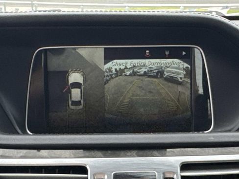 Used 2016 Mercedes-Benz E 400 Sedan image 27