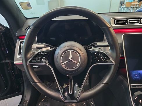 Used 2023 Mercedes-Benz S 580 4MATIC Sedan w/ AMG Line image 25