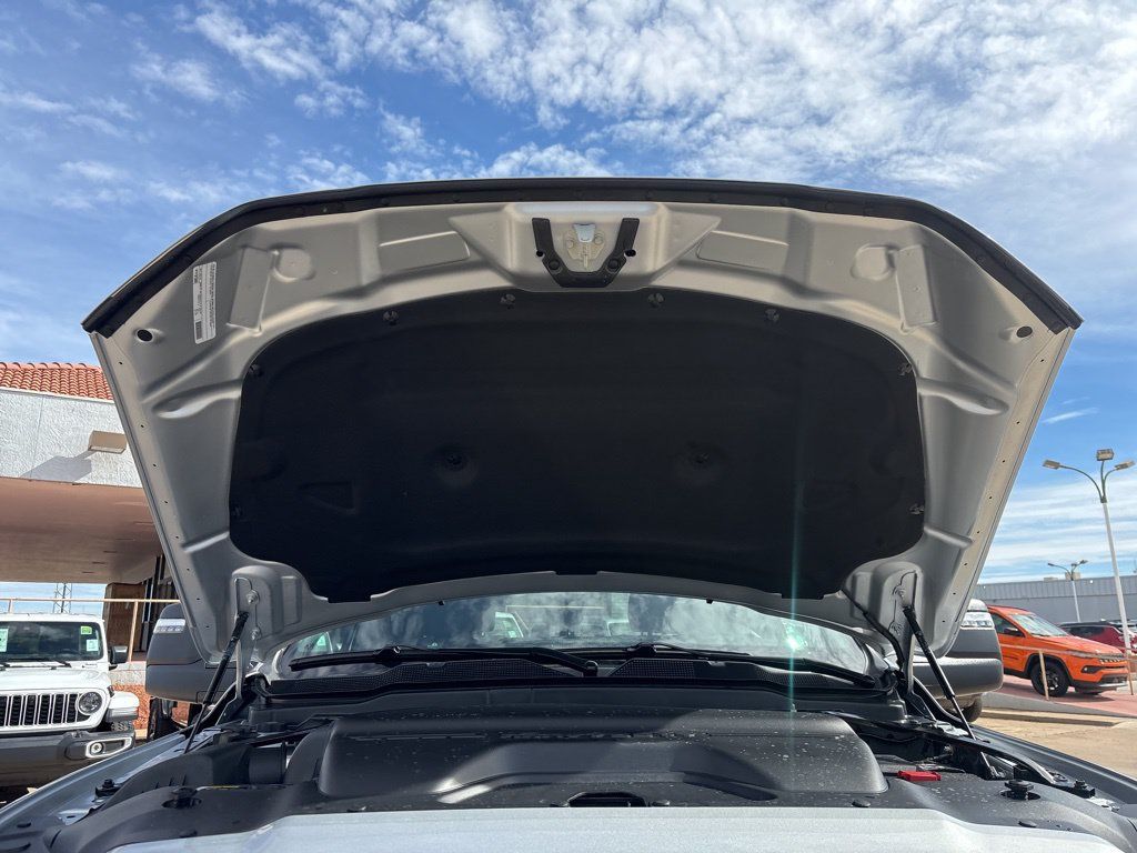 New 2026 RAM 3500 Big Horn AWD/4WD image 46