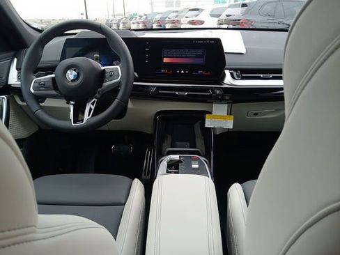 New 2026 BMW X1 xDrive28i w/ Technology Package AWD/4WD image 13