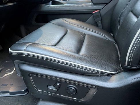 Certified 2023 RAM 1500 Limited w/ Cold Weather Group image 26