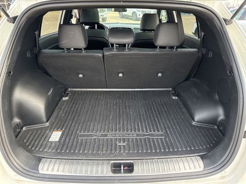 Used 2022 Kia Sportage Nightfall Edition image 10