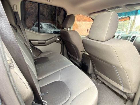 Used 2013 Nissan Xterra S w/ Value Package image 18