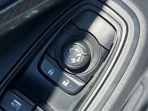 Used 2022 Subaru WRX AWD/4WD image 36