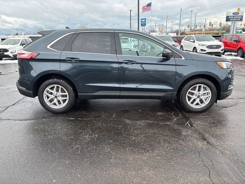 Used 2024 Ford Edge SEL w/ Convenience Package image 8
