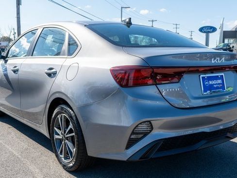 Used 2023 Kia Forte LXS image 8