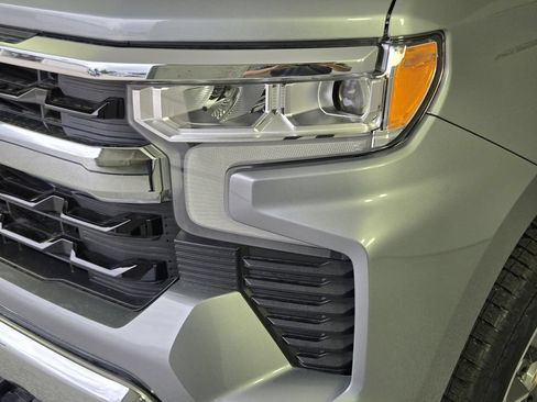 New 2026 Chevrolet Silverado 1500 LT w/ Texas Edition Plus RWD image 11